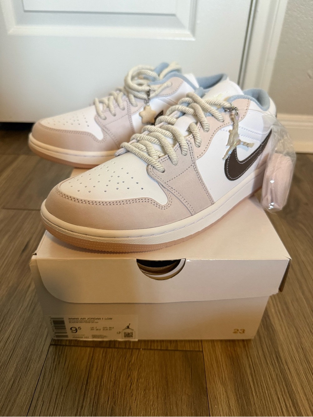 Womens Nike Jordan Low